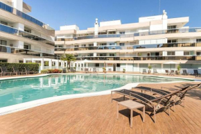 Cobertura TOP em Jurerê em condomínio com piscina